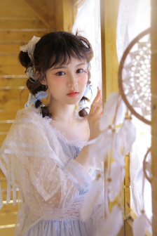 丈夫出轨妻子怎么办